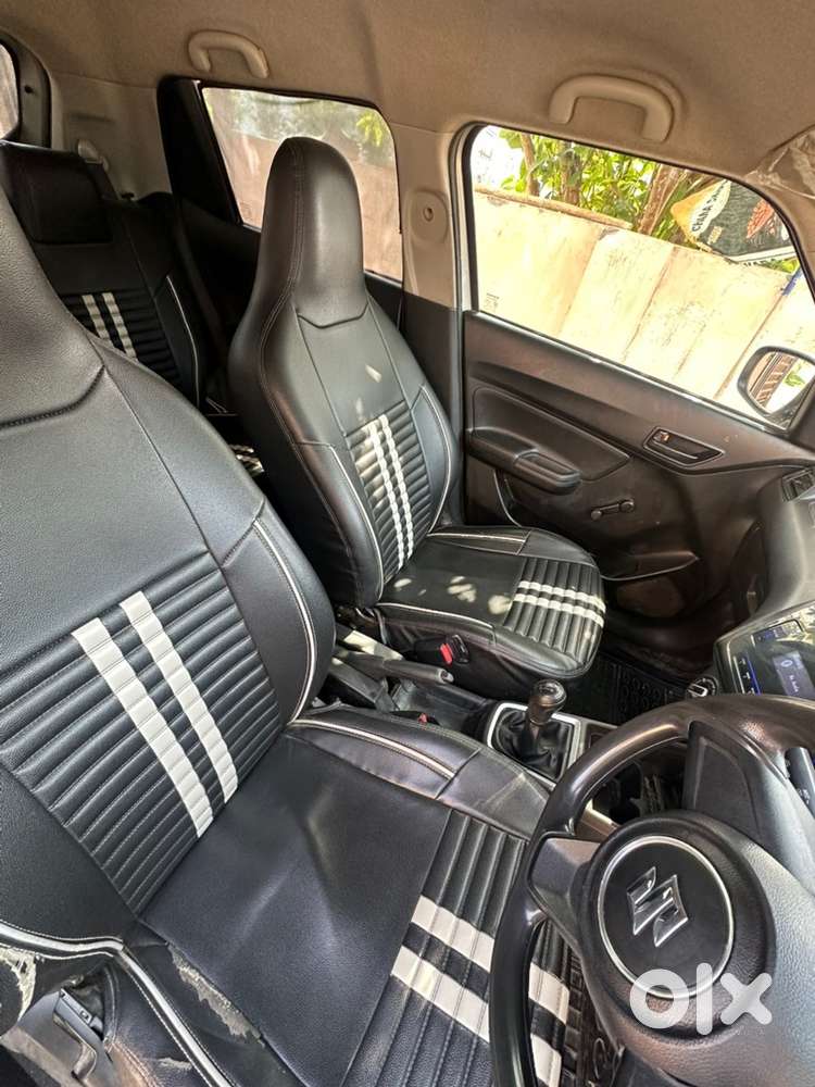 Maruti Suzuki Swift Petrol 2022