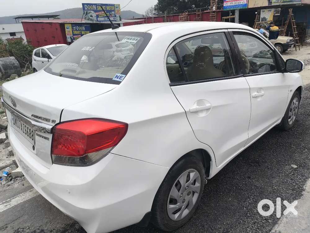 Well Maintained 2013 Amaze