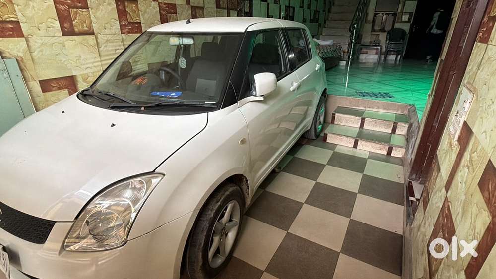 Maruti Suzuki New-gen Swift 2009 Petrol 62000 Km Driven