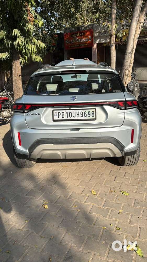 Maruti Suzuki Fronx 2024 Petrol Well Maintained