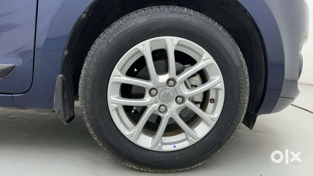 Maruti Suzuki Swift Amt Zxi, 2022, Petrol