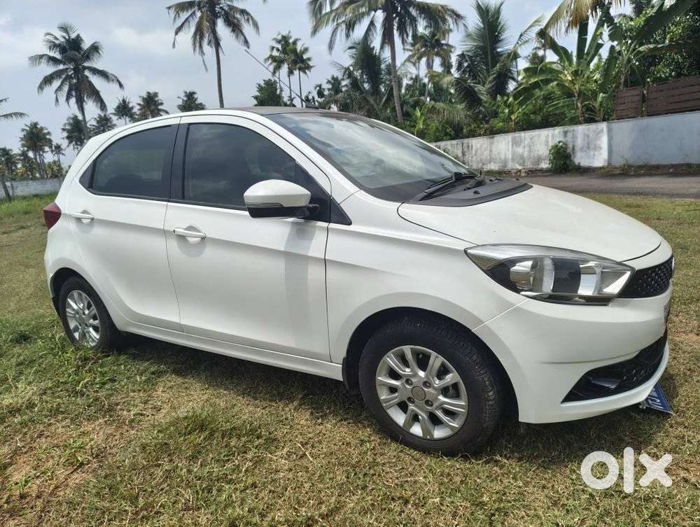 Tata Tiago 1.2 Revotron Xza, 2018, Petrol