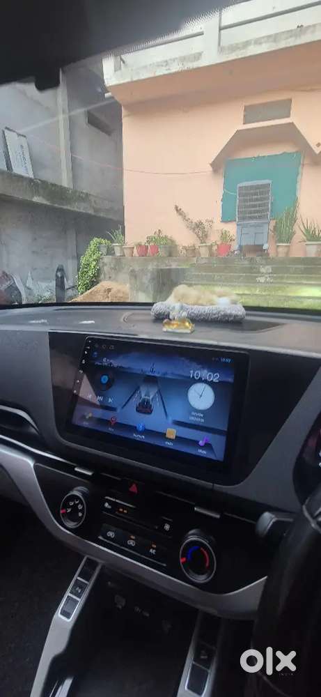 Kia Carens Luxury Petrol 2022