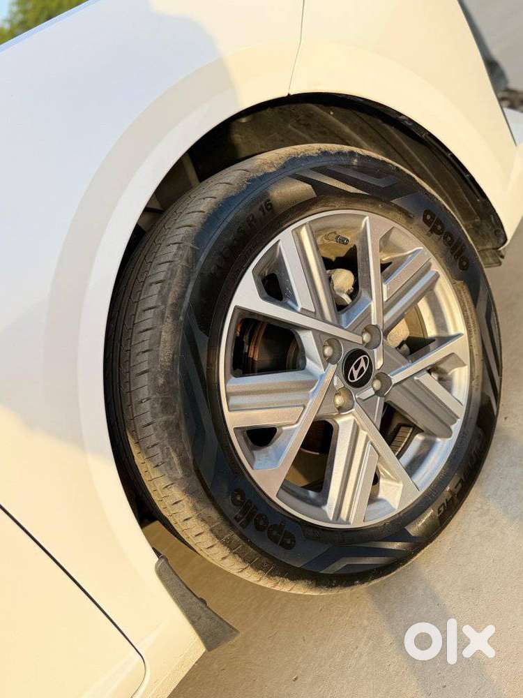 Hyundai Verna 1.5 Sx Vtvt, 2024, Petrol