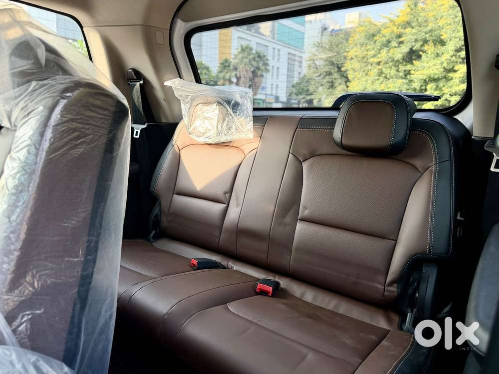 Mahindra Scorpio N Z8 Select Diesel At 2wd 7-seater, 2025, Diesel
