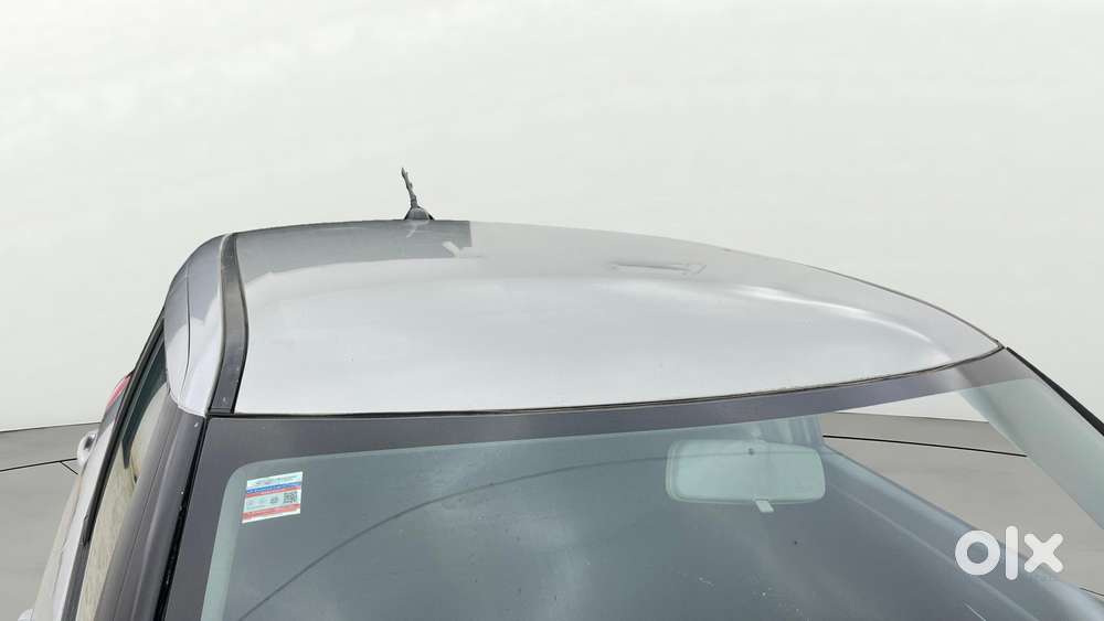 Maruti Suzuki Swift Zxi, 2015, Petrol