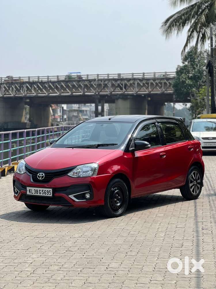 Toyota Etios Liva 1.2 V Dual Tone, 2018, Petrol