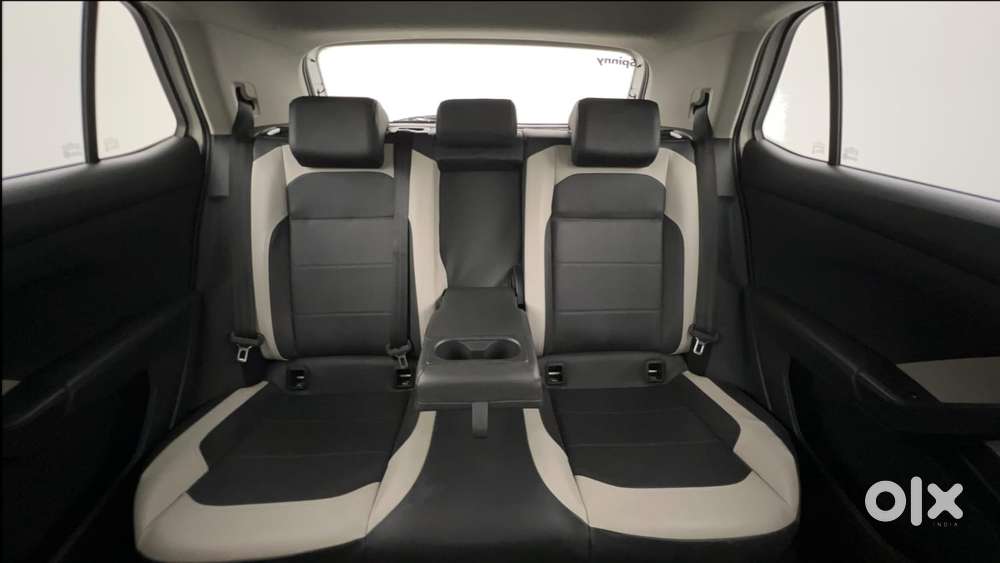 Volkswagen Taigun Topline 1.0 Tsi At (electric Seats), 2022, Petrol