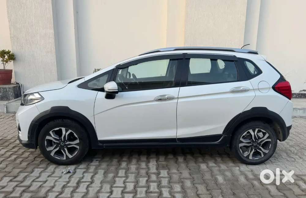 (honda Wr-v) Well Maintained Car In A Very Excellent Condition