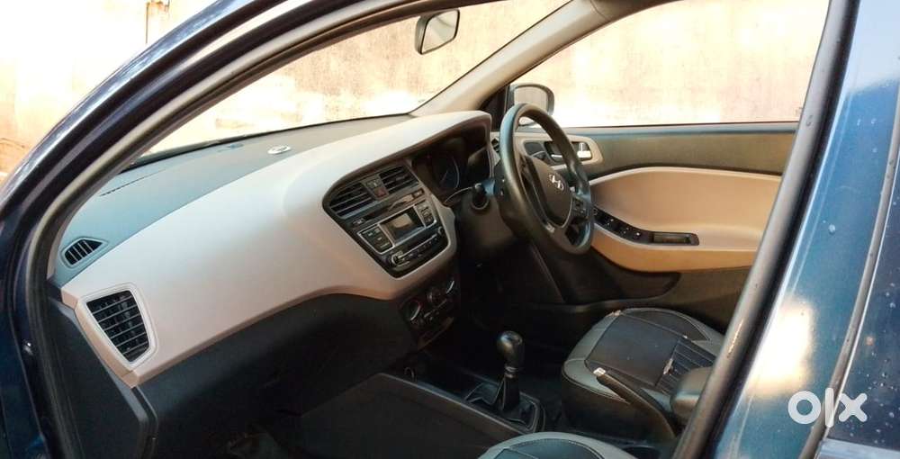 Hyundai New I20 1.2 Asta Ivt Dual Tone, 2015, Petrol