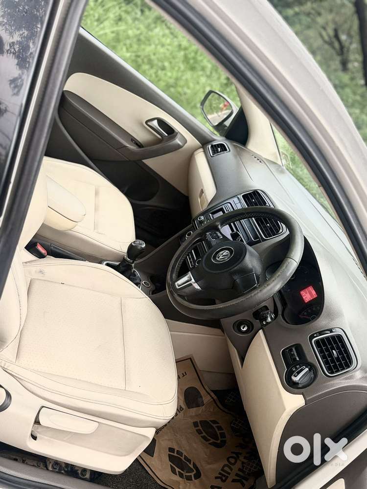 Volkswagen Vento 1.5 Tdi Highline Plus At, 2013, Diesel