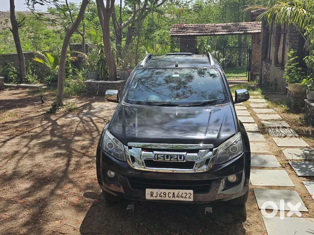 Isuzu V-cross 2018 Diesel Excellent Condition