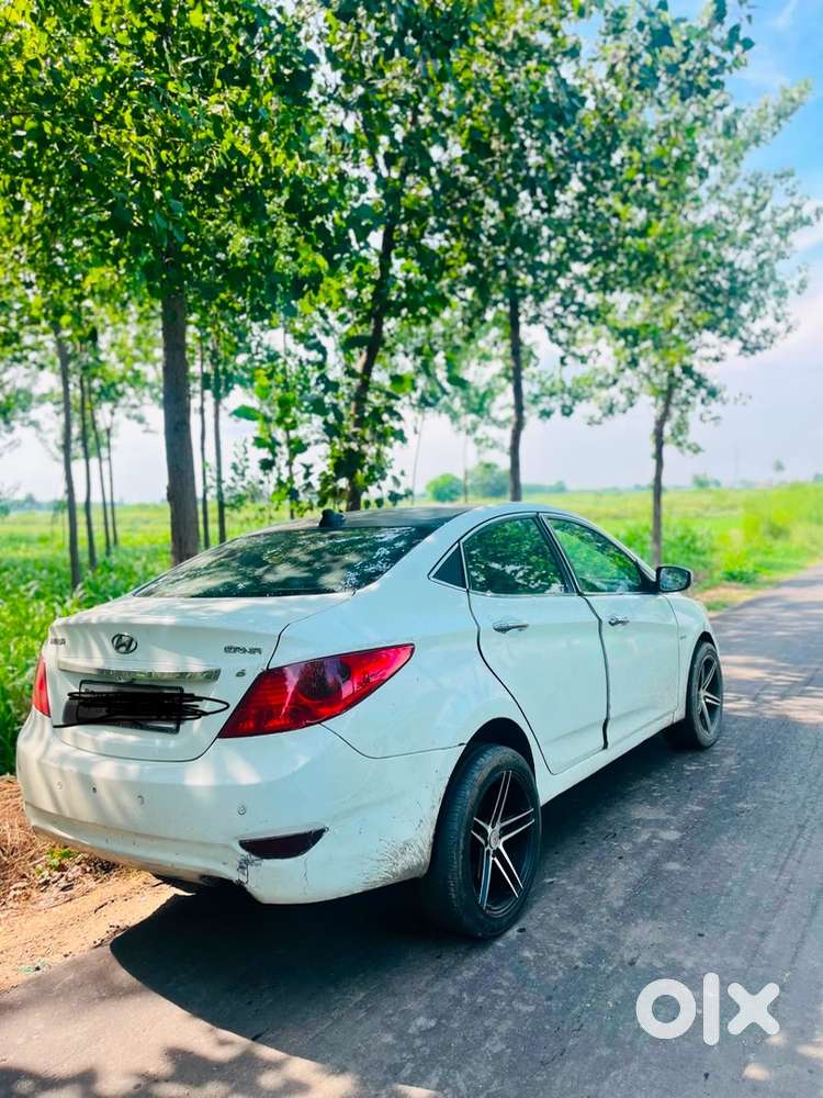 Hyundai Verna Diesel 2013