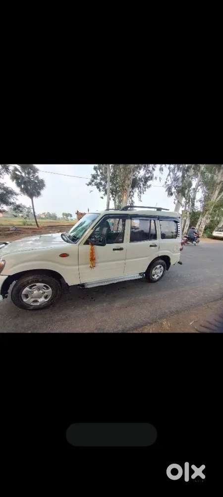 Mahindra Scorpio 2014 Diesel 80000 Km Driven