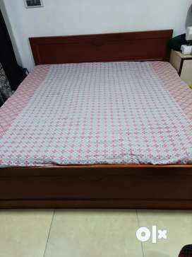 Second hand diwan on sale bed olx