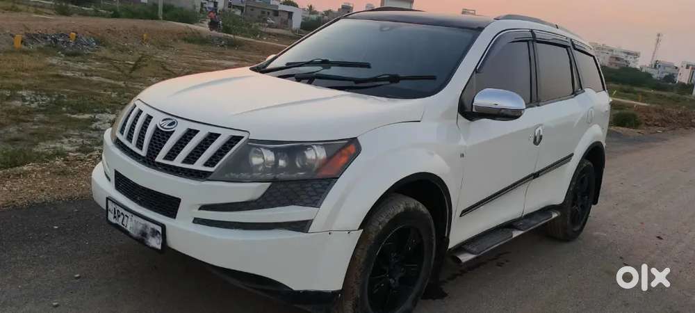 Mahindra Xuv 500 W8 For Sale. Recently Changed Ac Total Kit (new One)