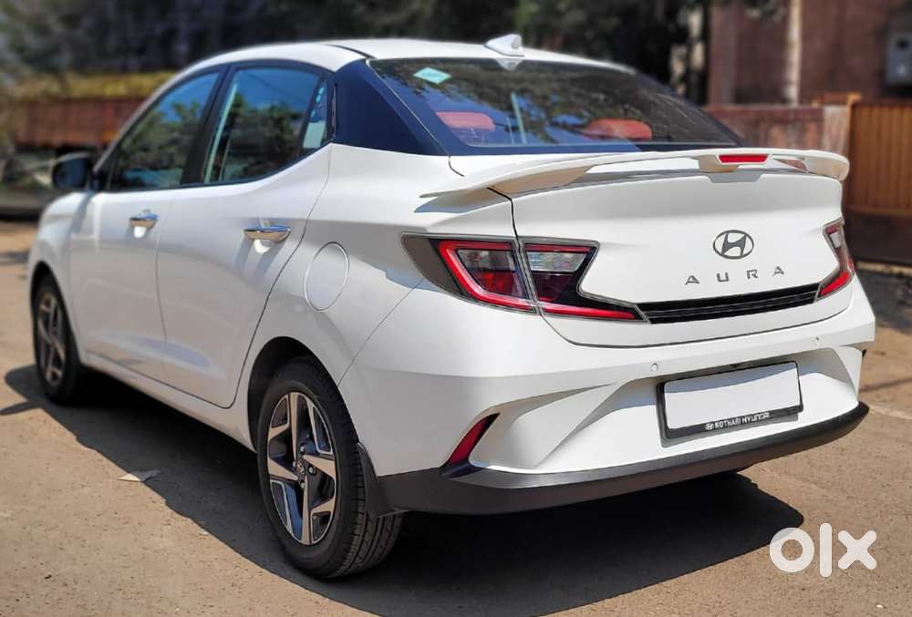 Hyundai Aura Sx (o) Manual, 2023, Cng & Hybrids