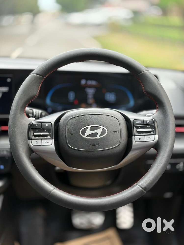 Hyundai Verna Sx (o) 1.5 Turbo Petrol Dct, 2023, Petrol