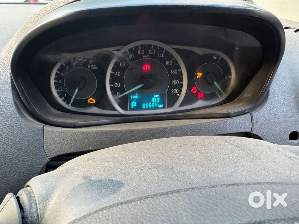 Ford Figo 1.5p Titanium At, 2015, Petrol