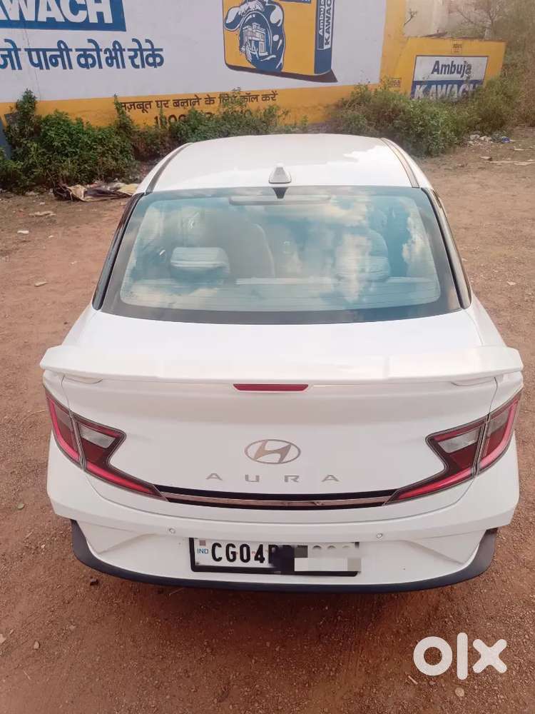 Hyundai Aura 2023 Petrol 29000 Km Driven