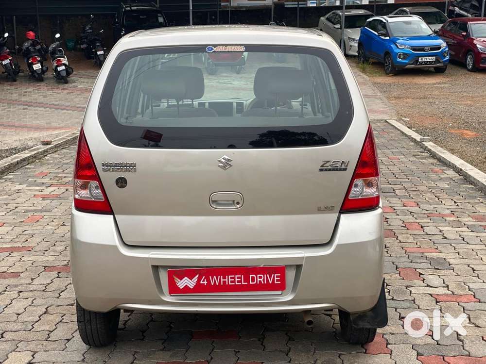Maruti Suzuki Zen Estilo Lxi Bs Iv, 2009