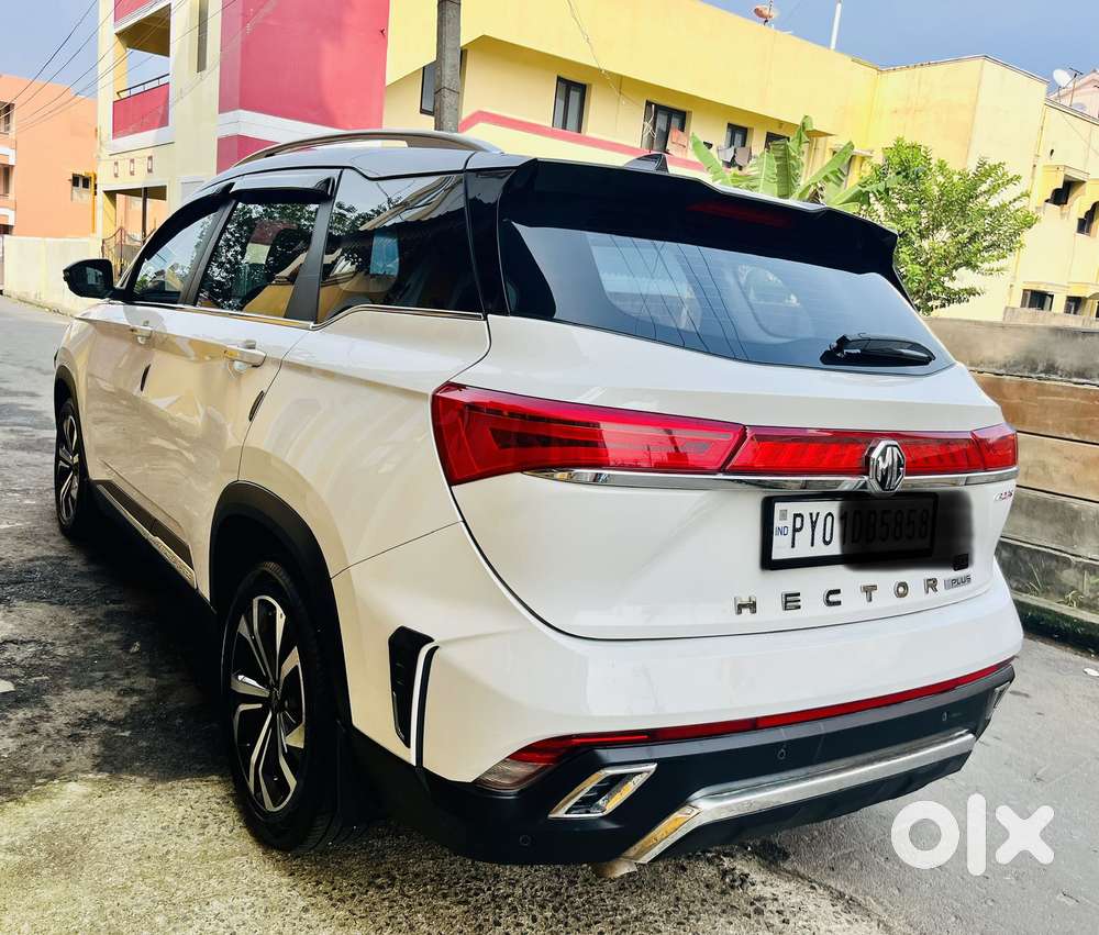 Mg Hector Plus Sharp Hybrid Petrol, 2024, Petrol