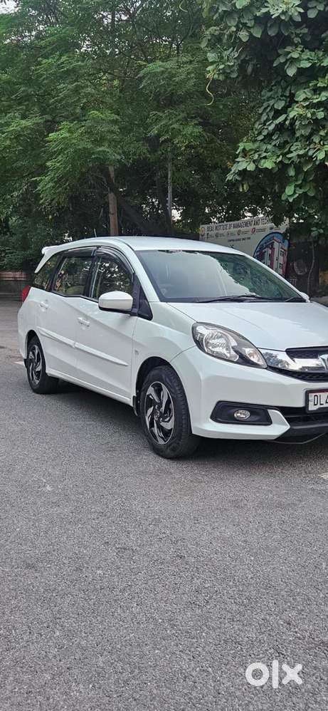 Honda Mobilio 1.5 S I-vtec Mt, 2015, Cng & Hybrids
