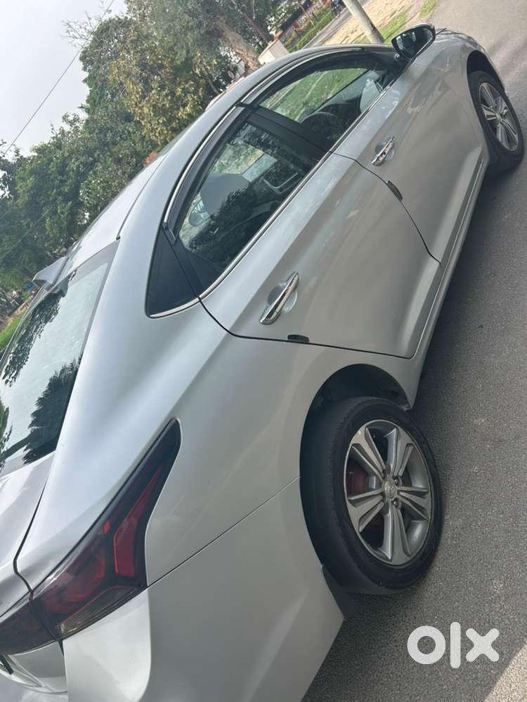 2017 Hyundai Verna Petrol Manual 1st Owner