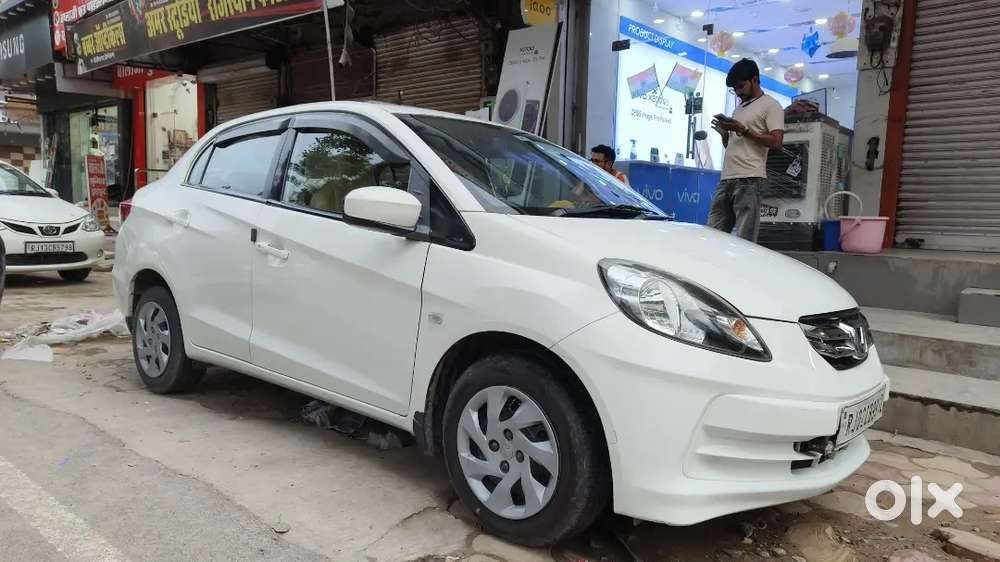 Honda Amaze 1.5 E 2013