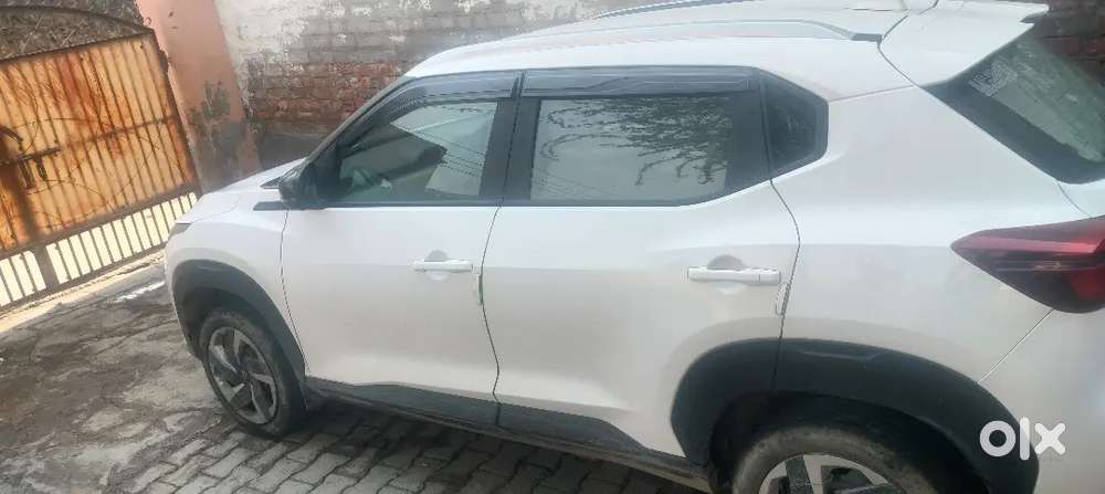 Nissan Magnite 2022 Petrol 68000 Km Driven