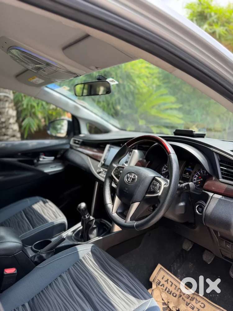 Toyota Innova Crysta [2020-ongoing] 2.7 Vx 7 Str, 2022, Petrol