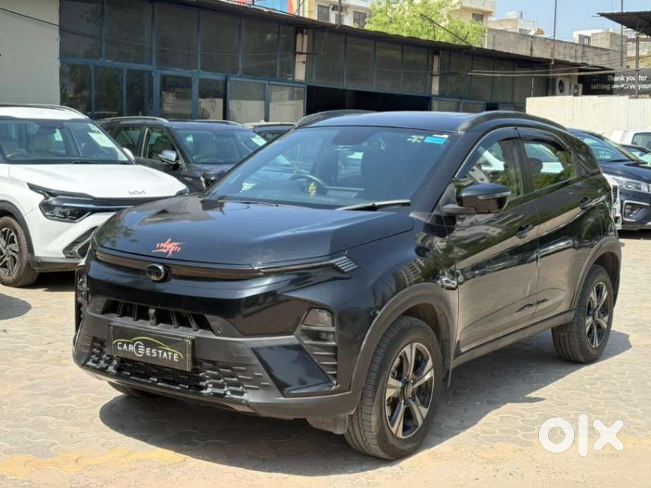 Tata Nexon Fearless Plus S 1.2 Revotron Petrol 7 Dca  Dt, 2024, Petr..