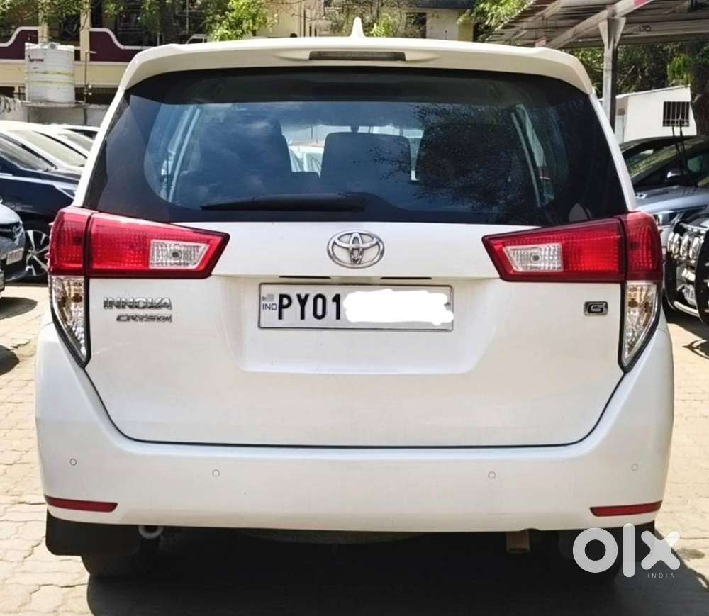Toyota Innova Crysta 2.4 G Mt 7 Str, 2022, Diesel