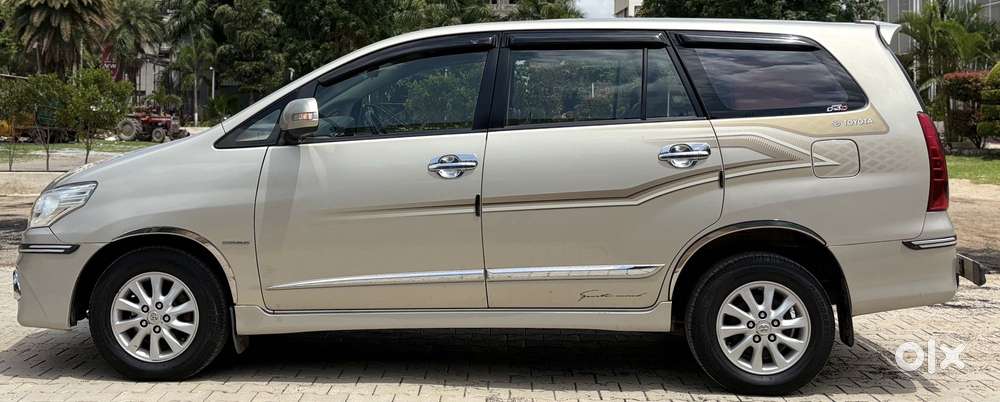 Toyota Innova 2.5 Vx 8 Str, 2014, Diesel