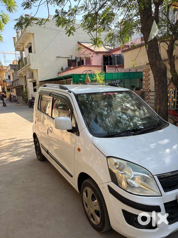 Maruti Suzuki Wagon R 2016 Petrol And Cng Well Maintained