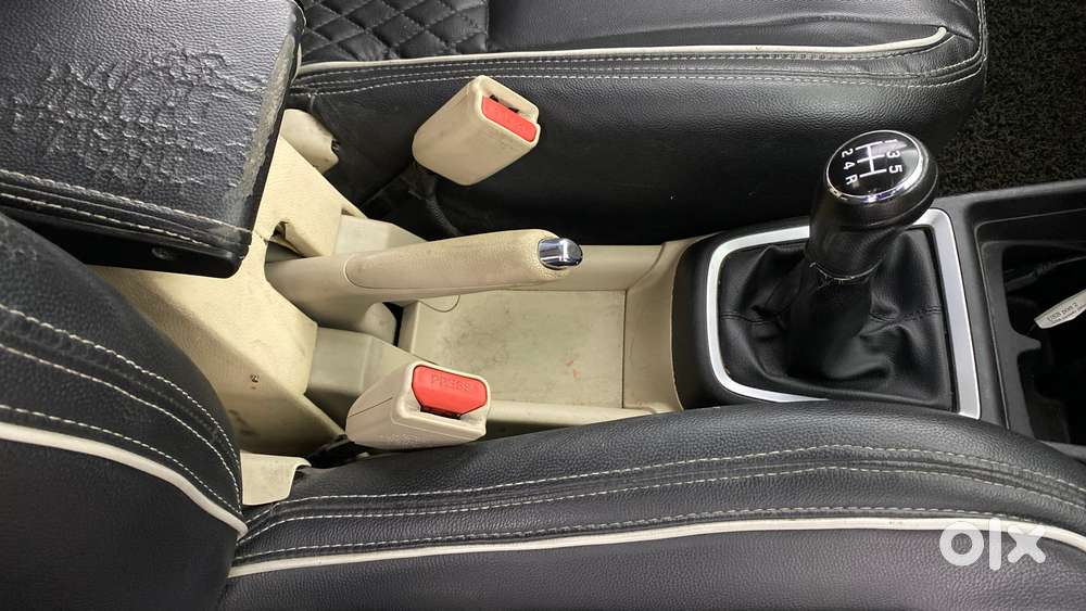 Maruti Suzuki Swift Dzire 1.2 Vxi Bsiv, 2021, Petrol