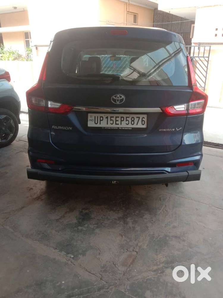 Toyota Rumion 2024 Dual Tone