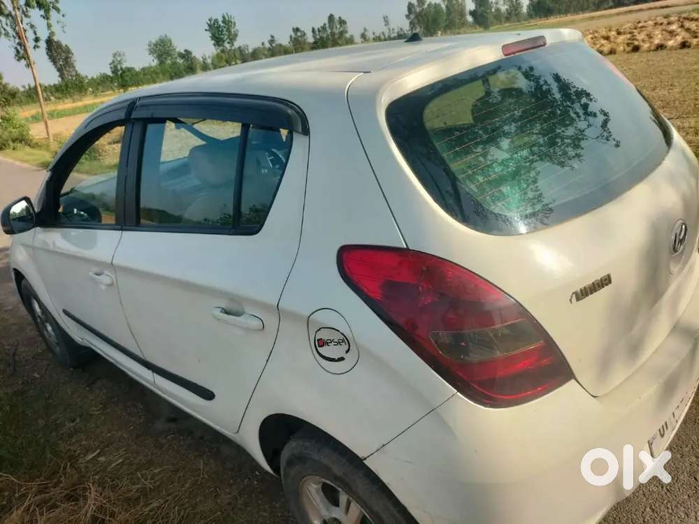 Hyundai New I20 2012 Diesel 11600 Km Driven