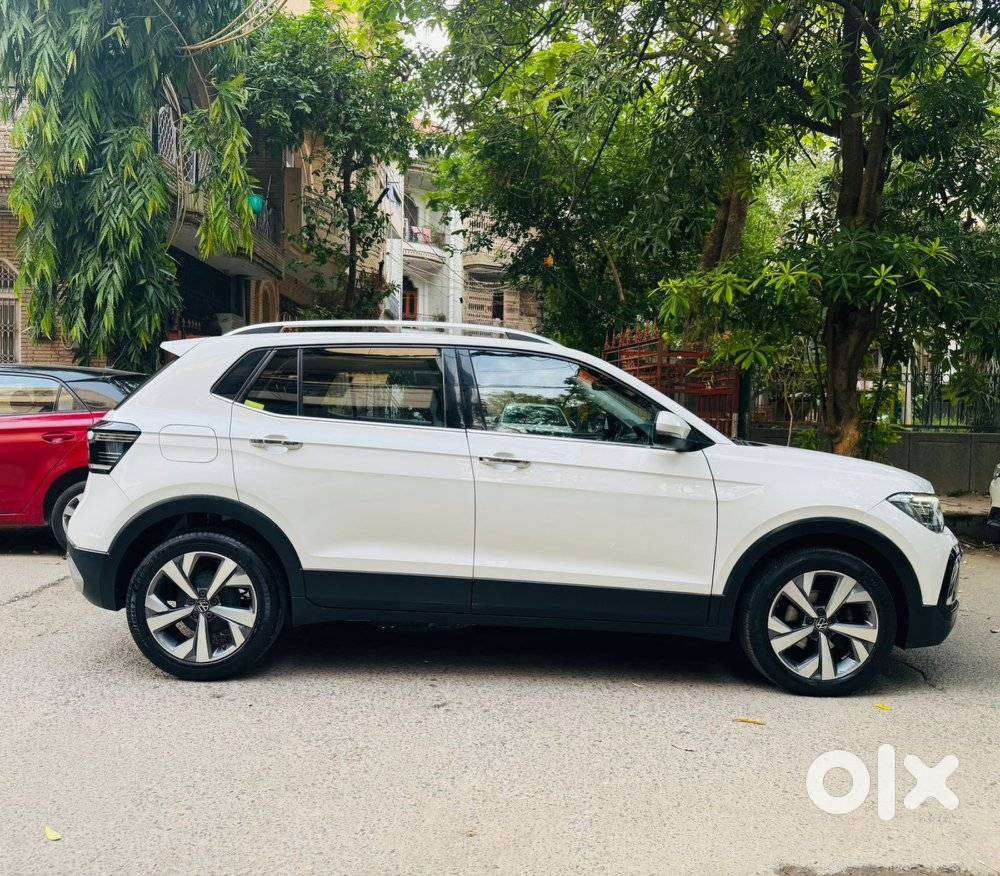 Volkswagen Taigun Topline 1.0 Tsi At (electric Seats), 2022, Petrol
