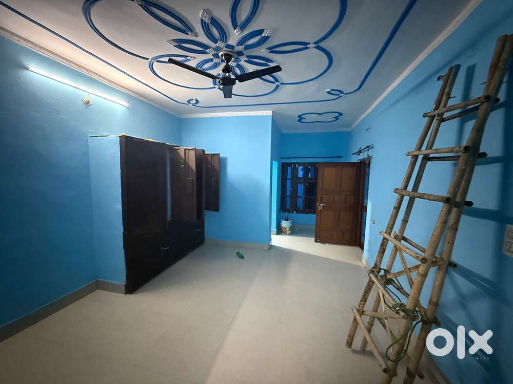  2 BHK Room for Rent | 1 Bathroom | Parking Available