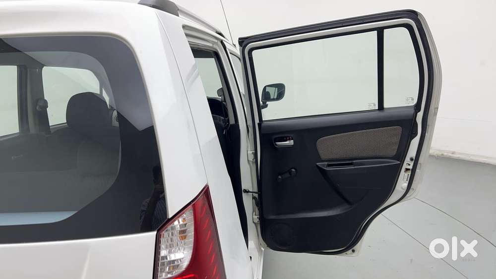 Maruti Suzuki Wagon R 2010-2012 Lxi Cng, 2015, Cng & Hybrids