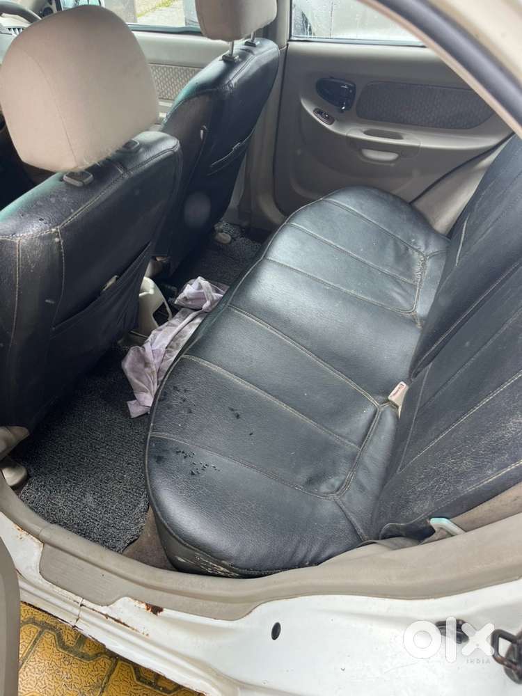 All Features Are Working And Good Condition