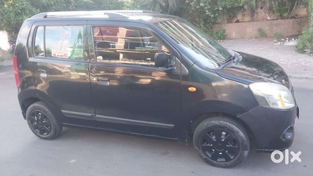 Maruti Suzuki Wagon R Lxi Optional, 2010, Petrol