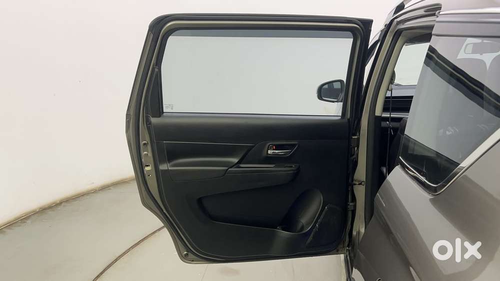 Maruti Suzuki Xl6 1.5 Alpha Mt, 2021, Petrol