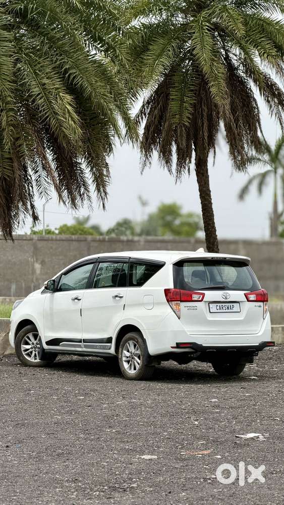 Toyota Innova Crysta 2.4 G Mt 8s, 2018, Diesel