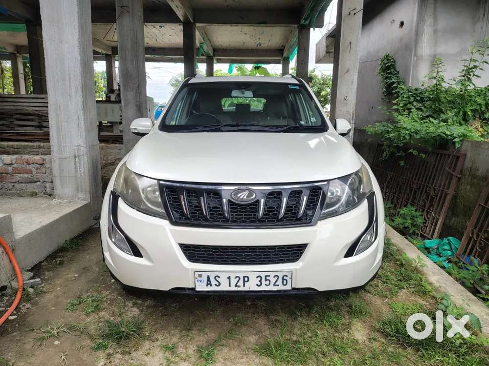 Mahindra Xuv500 2.2 W10 2016