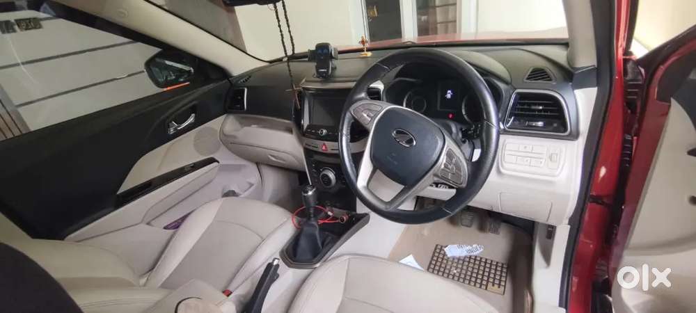 Mahindra Xuv300 W8(o) Diesel For Sale