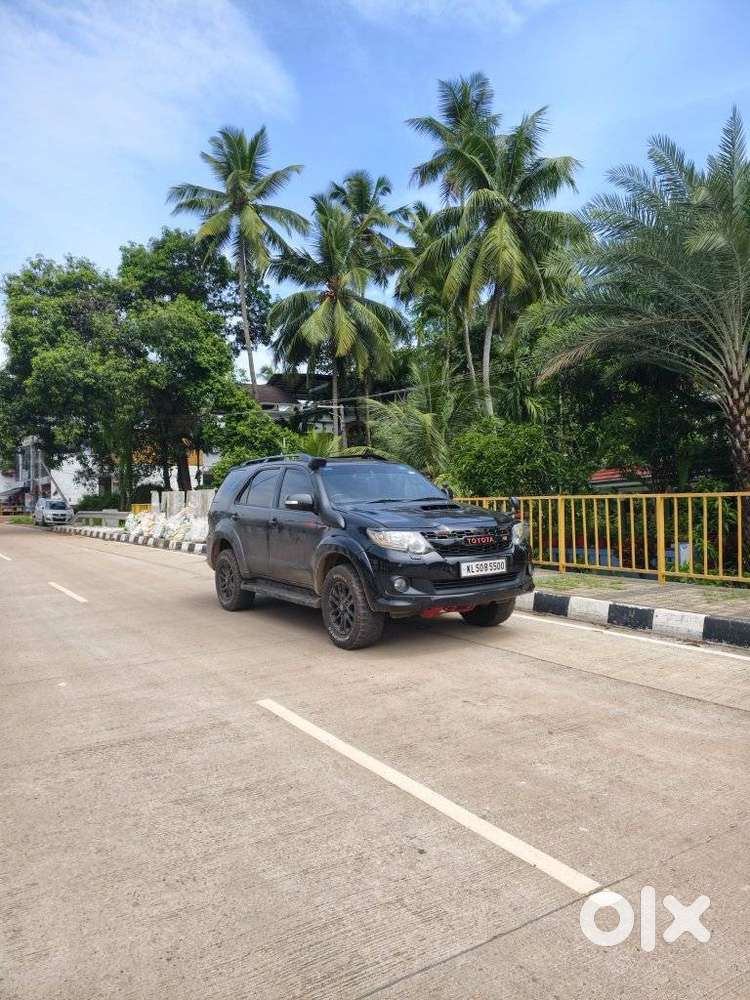 Toyota Fortuner 3.0 4x2 Mt, 2012, Diesel
