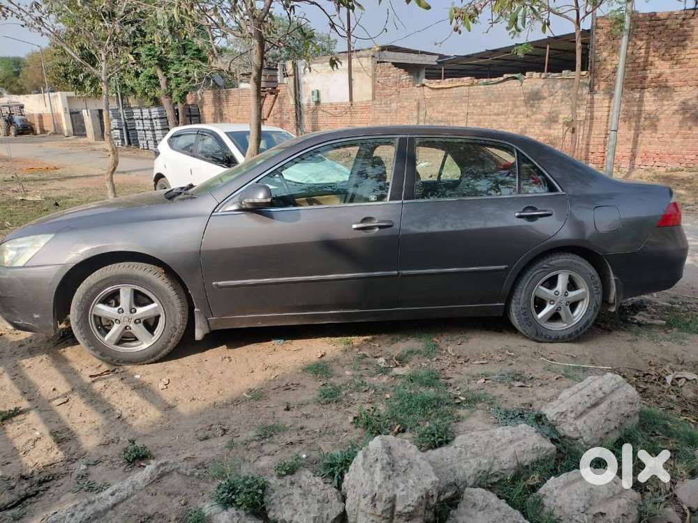 Honda Accord 2007 Petrol 62800 Km Driven.