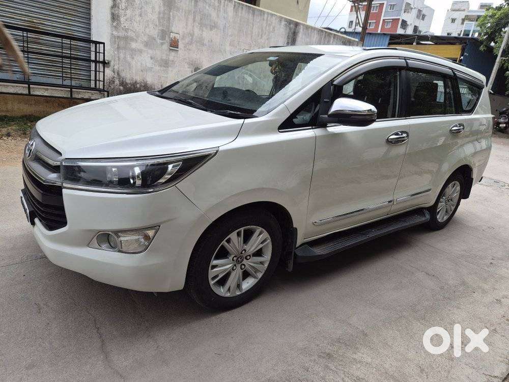 Toyota Innova Crysta 2.8z Automatic, 2018, Diesel